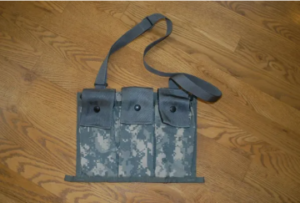 Bandoleer Porta 6 Caricatori USGI MOLLE 5.56/.223 Camo Digitale Universale - Usato Ottimo